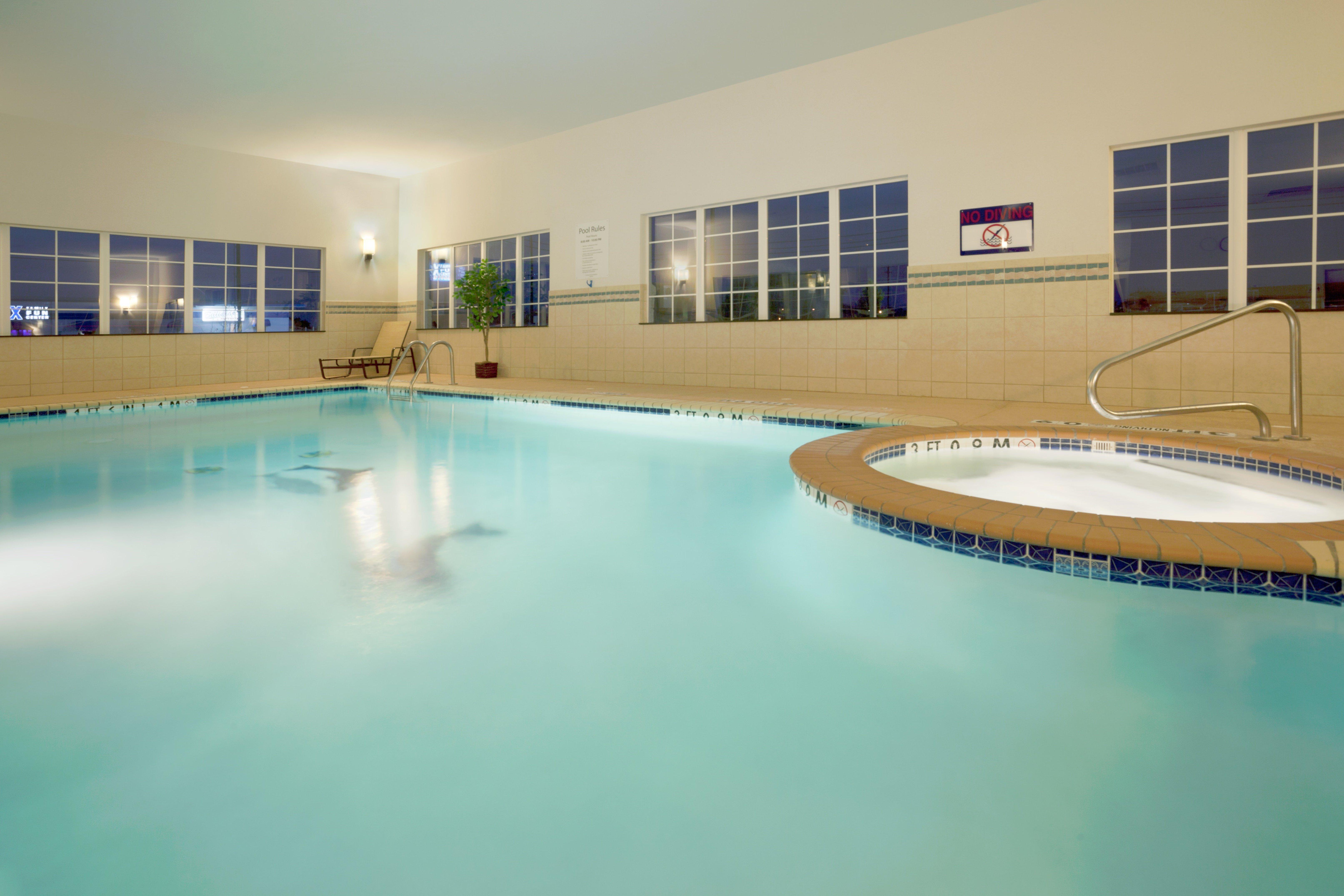Holiday Inn Express Georgetown By Ihg Esterno foto